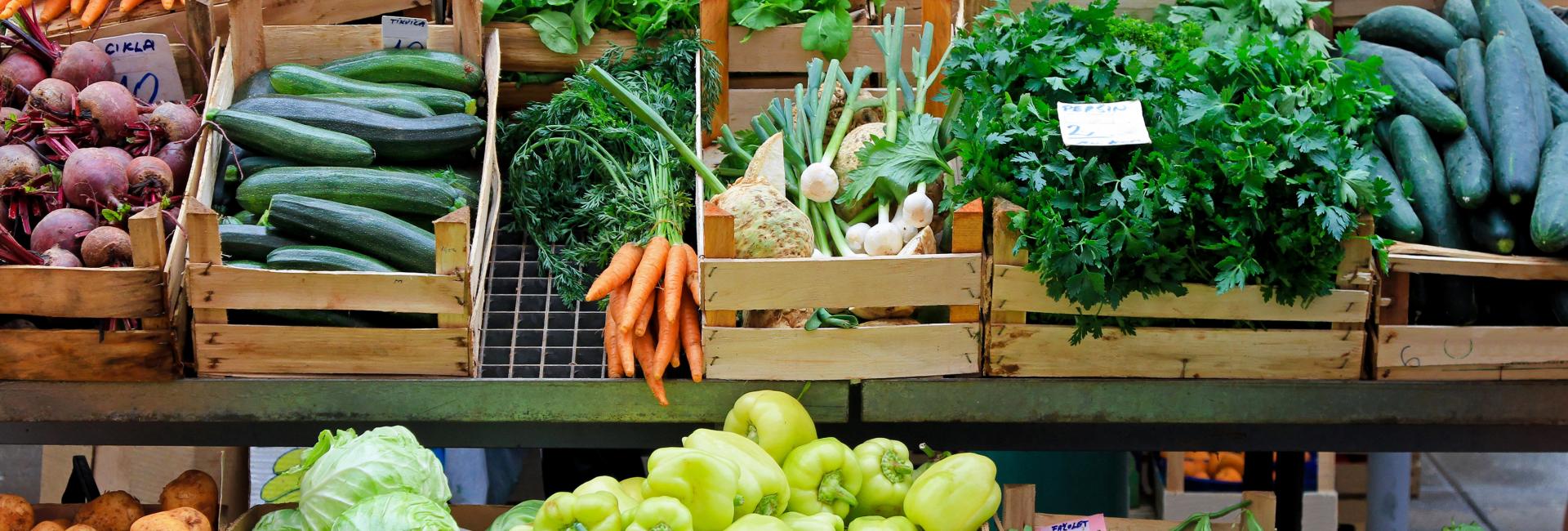 Produce stand